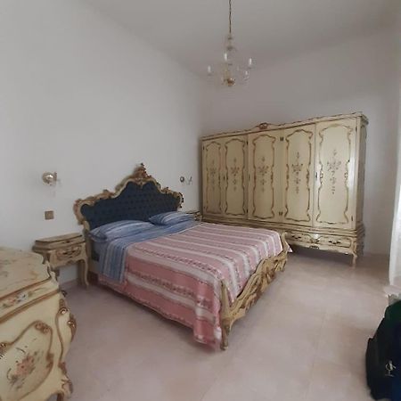 Casa Livorno Apartment ภายนอก รูปภาพ